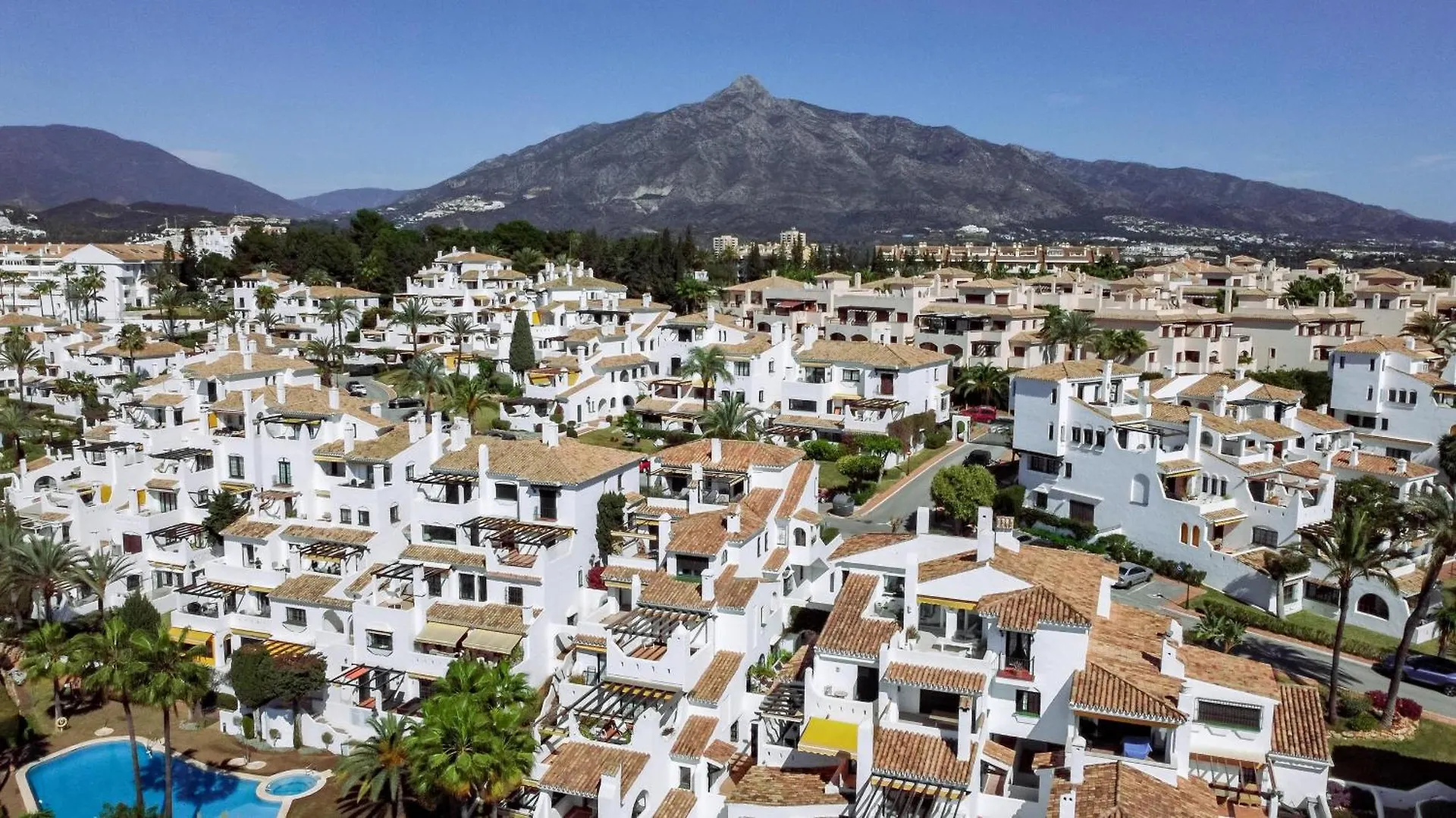 Ab4 - Vacation Home, Marbella By Roomservices