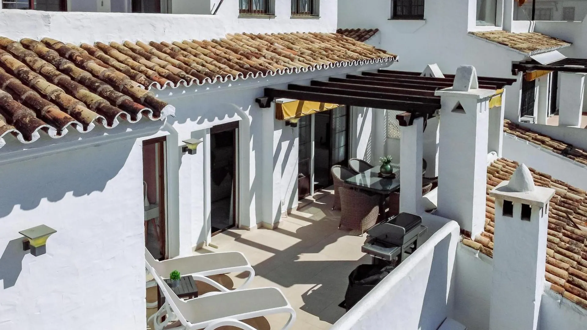 Ab4 - Vacation Home, Marbella By Roomservices Apartment